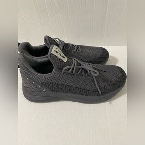 FEETHIT Travel Gray Knit Blade Slip On Laced Running Sneakers  Size EUR 43 (9,5)